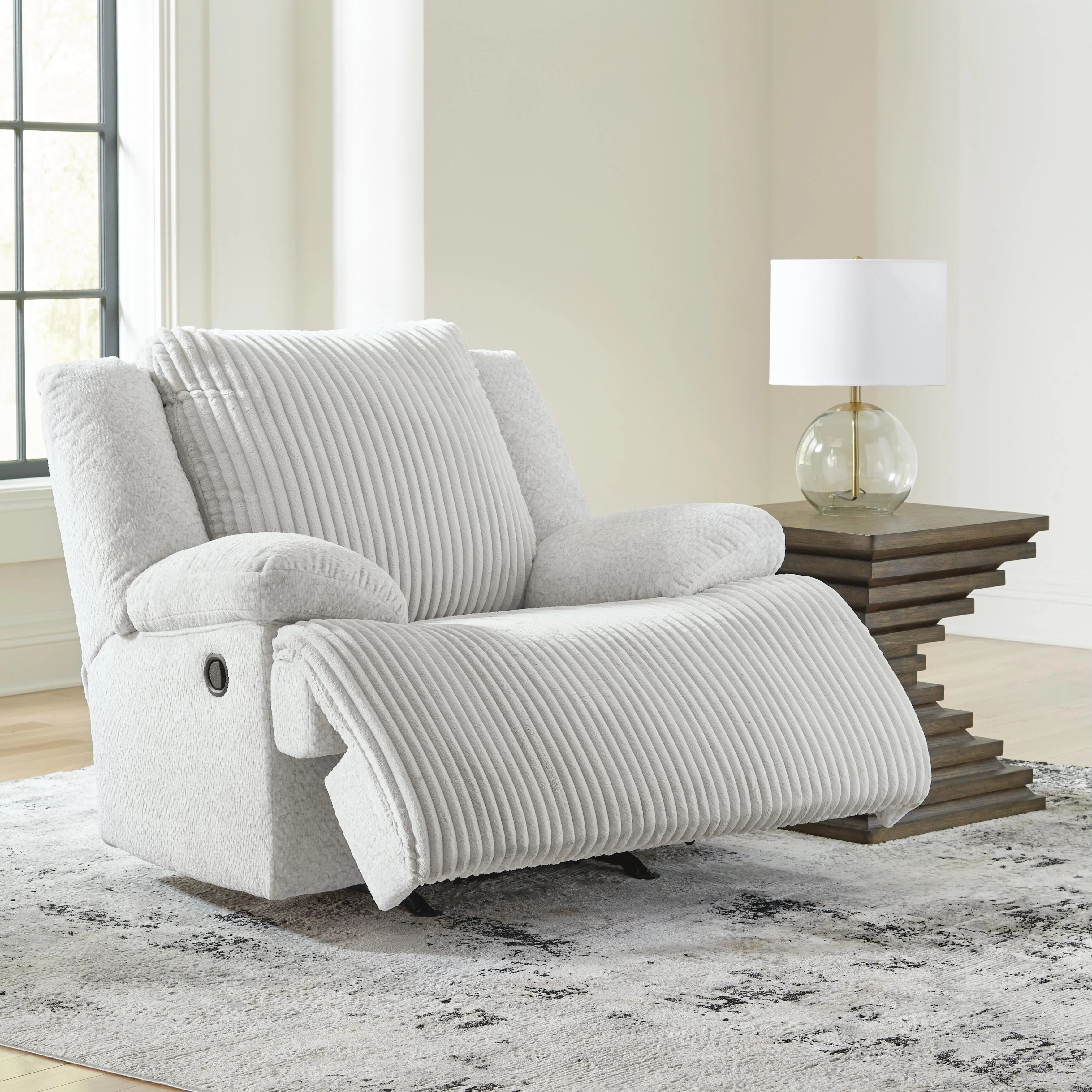 Top Tier Recliner - Image 8